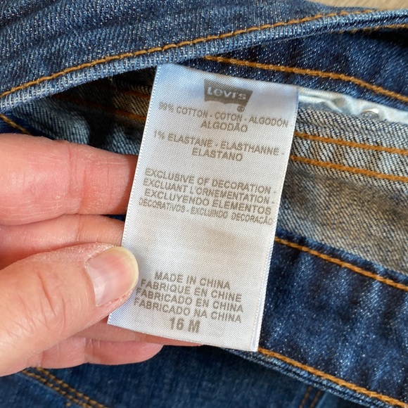 EUC Levi’s Low Boot Cut 545 Jeans - Size 16 - Picture 9 of 10